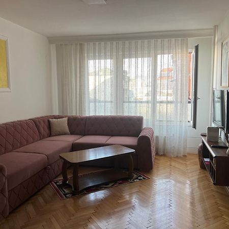 Apartment Oriku - Prishtine מראה חיצוני תמונה